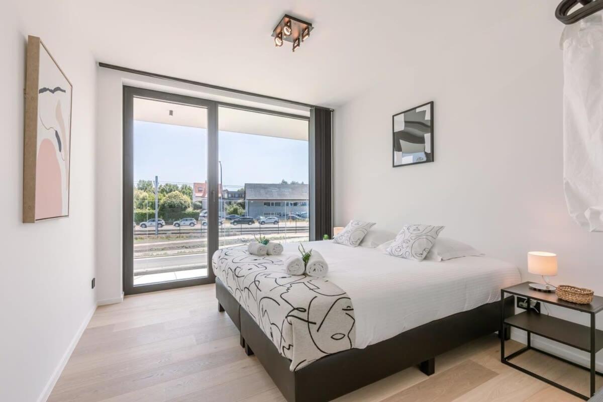 New, Luxurious And Modern Apartment With Private Parking Koksijde Eksteriør bilde