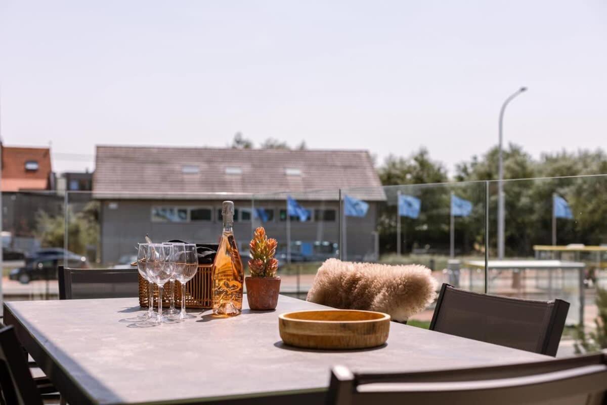 New, Luxurious And Modern Apartment With Private Parking Koksijde Eksteriør bilde