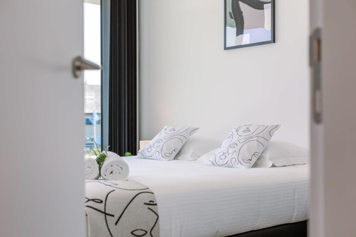 New, Luxurious And Modern Apartment With Private Parking Koksijde Eksteriør bilde