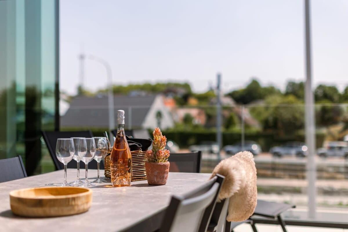 New, Luxurious And Modern Apartment With Private Parking Koksijde Eksteriør bilde