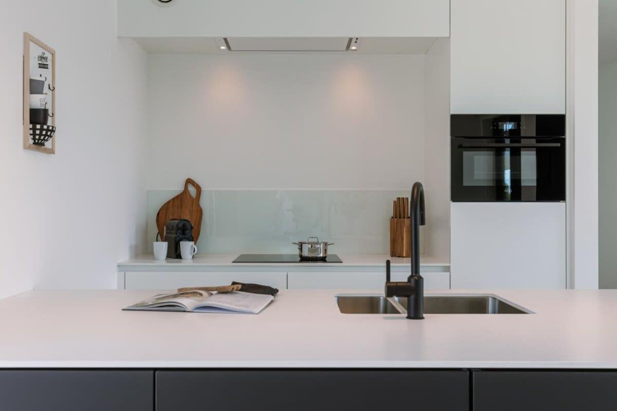 New, Luxurious And Modern Apartment With Private Parking Koksijde Eksteriør bilde
